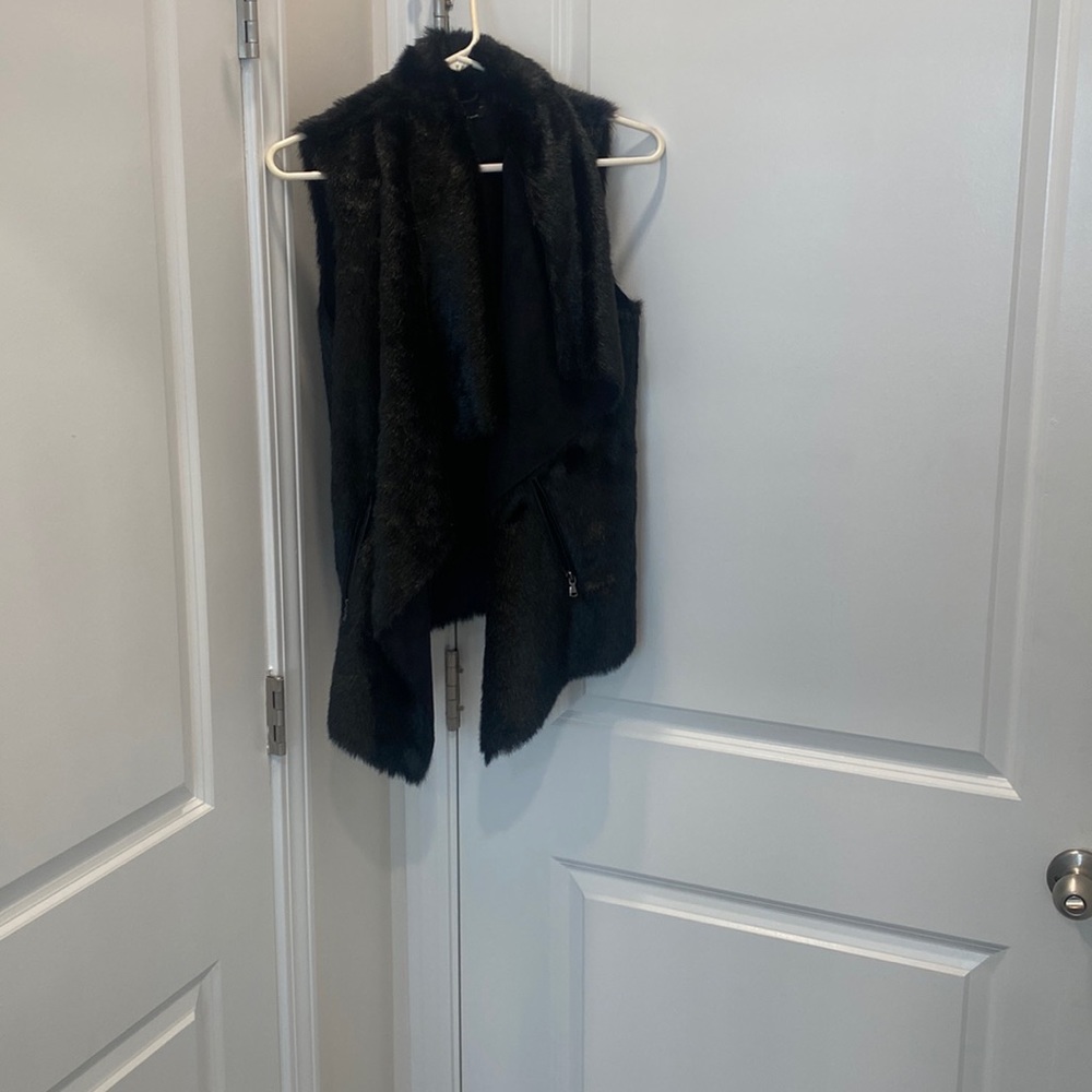 Women’s Kenneth Cole